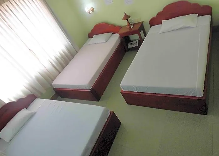 Park Village 2*