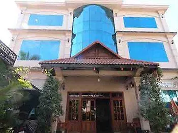 Park Village 2*